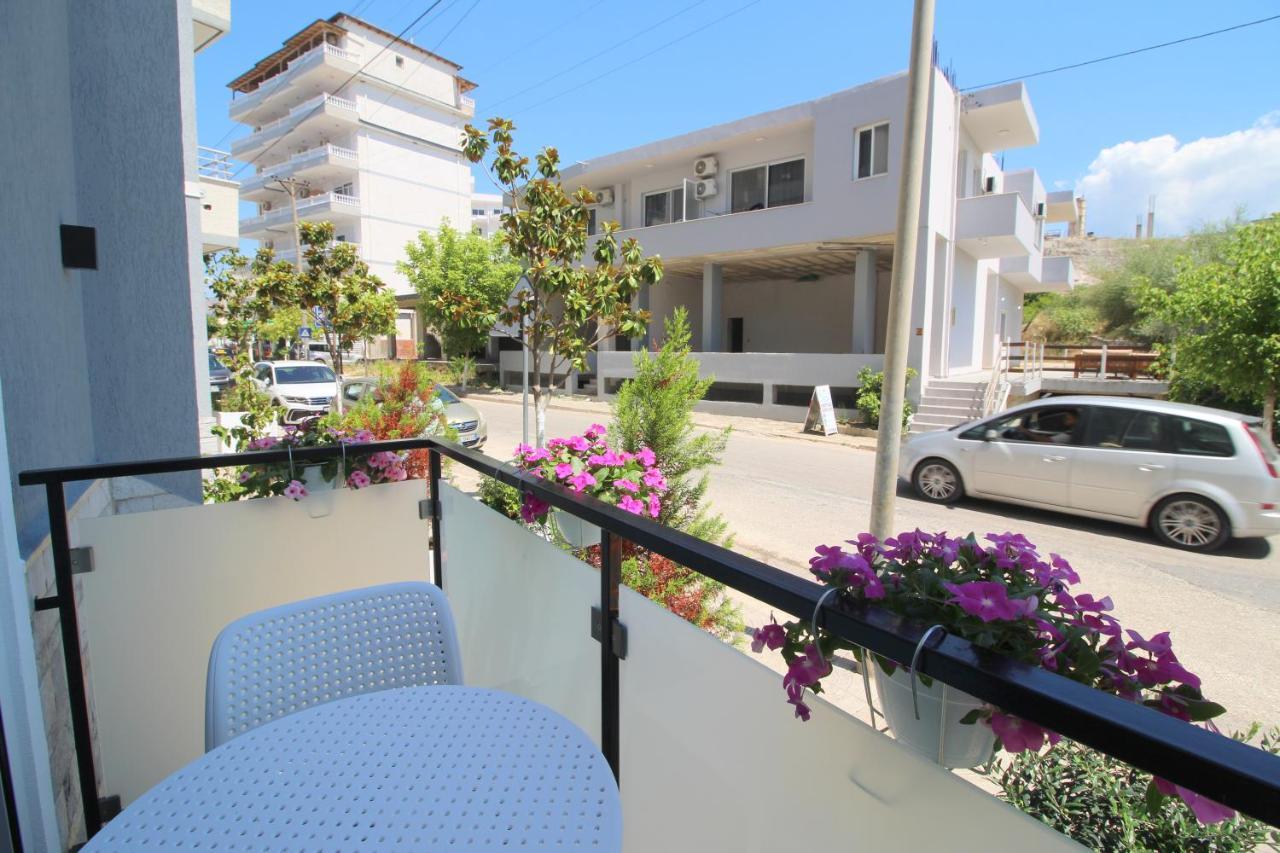 F&J Hotel Sarandë 외부 사진